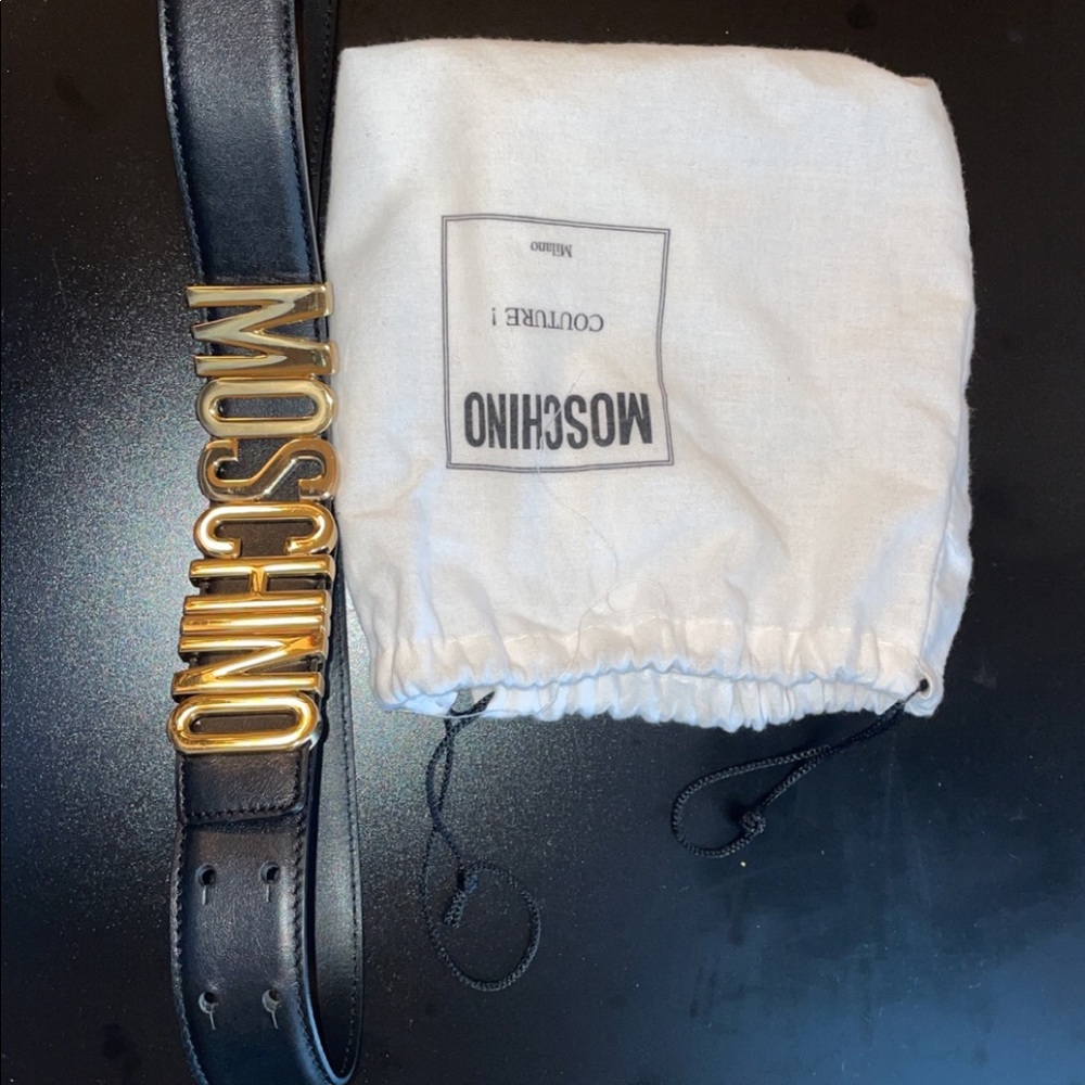 Moschino Belt Size 40 color black
